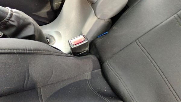 2000 01 Focus Station Wagon Driver Left Front Seat Belt Buckle Receiver Gray Ea — photo 4