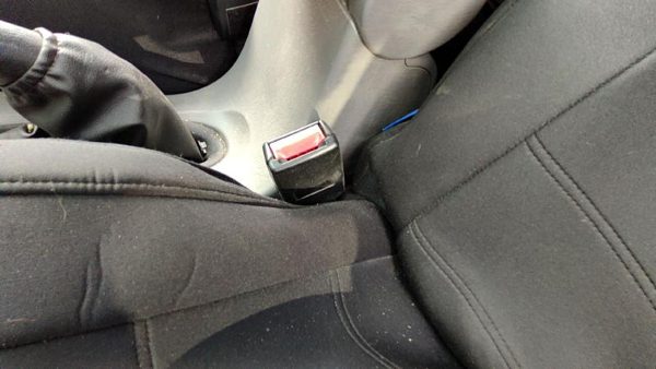 2000 01 Focus Station Wagon Driver Left Front Seat Belt Buckle Receiver Gray Ea — photo 2