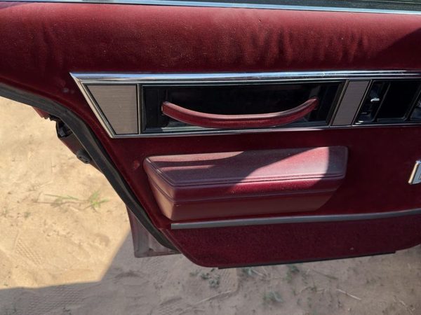 1986-1988 Olds 88 Driver Left Rear Door Trim Panel With Switches Back — photo 6