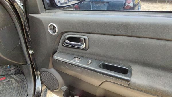 2007-12 Gmc Canyon Passenger Right Front Door Trim Panel With Switches Ebony 19J — photo 4