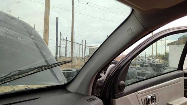 07-09 Grand Vitara Xl-7 Passenger Right A Pillar Trim Windshield Post Panel Gray — photo 2