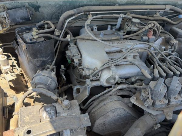 1993-1995 Isuzu Rodeo Passenger Right Cylinder Head Assembly Oem 3.2L 4692984 — photo 2
