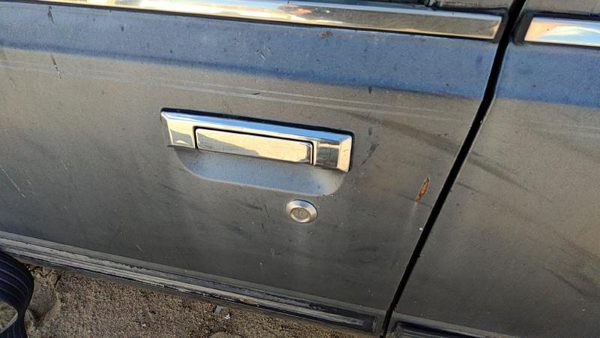 83-86 Toyota Camry Driver Left Front Outside Door Handle Oem — photo 5