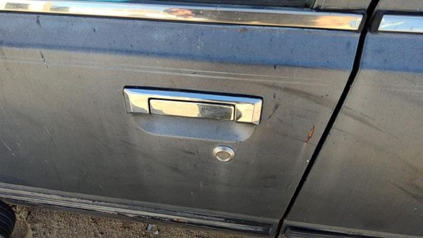 83-86 Toyota Camry Driver Left Front Outside Door Handle Oem — photo 4