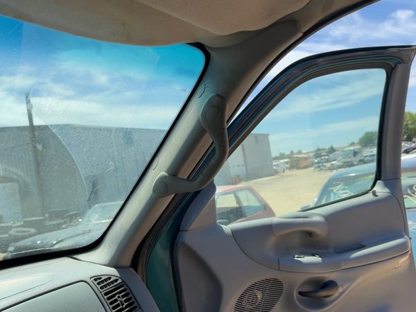 1998 Ford F150 Passenger Right A Pillar Trim Windshield Post Panel Oem Gray F2 — photo 3