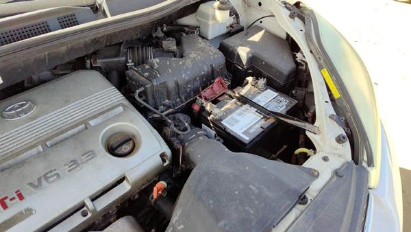 04-06 Sienna Complete Air Intake Cleaner Filter Box Housing With Tube Oem 3.3L — photo 5