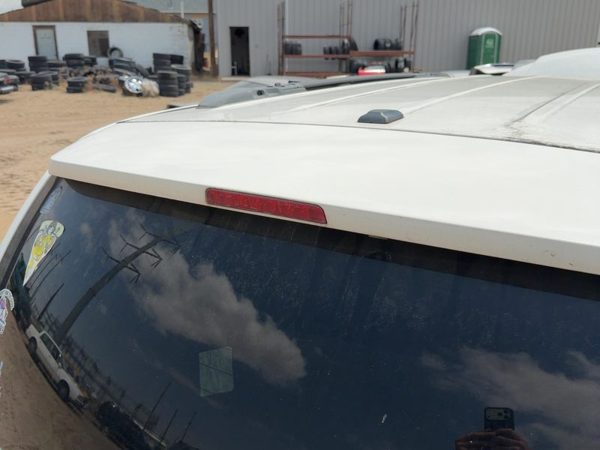 2011-2016 Chrysler Town & Country Rear Spoiler Back Wing Oem White Pw1 — photo 4