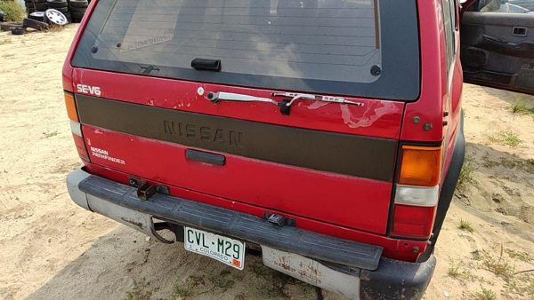 1995 Nissan Pathfinder Trunk/decklid/hatch/tailgate Red — photo 5