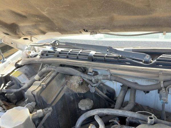 2001 Chevy S10 Blazer Passenger Right Windshield Wiper Arm Blade Lever 15029690 — photo 1
