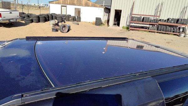 2006 Land Rover LR3 Roof Glass (glass Only) Sun OEM Top Window Rear Back — photo 2