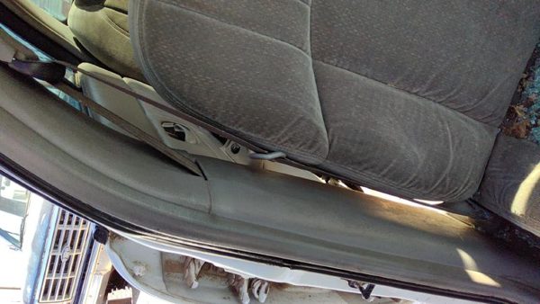 97-98 Buick Century Passenger Right Front Seat Belt Retractor Shoulder Gray 14B — photo 1