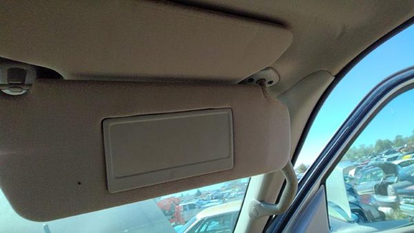 2000-2002 Ford Expedition Passenger Right Sun Visor Oem Tan Fh Yl1Z7804104Aac — photo 4