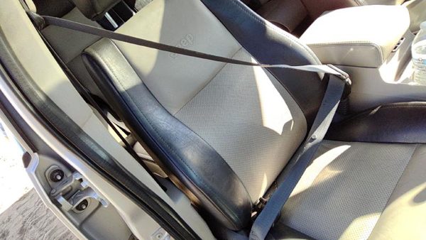 08-10 Grand Cherokee Passenger Right Front Seat Belt Retractor Shoulder Gray D1 — photo 2