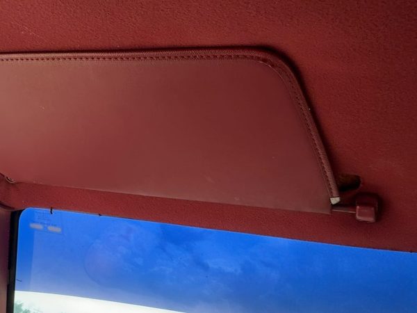 1987-1996 Dodge Dakota Driver Left Sun Visor Oem Red — photo 3