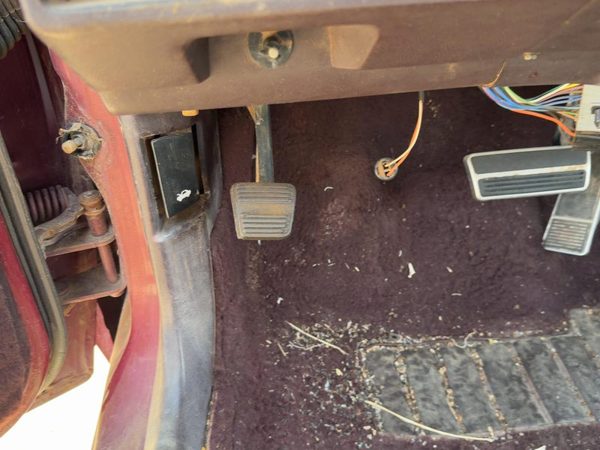 1986 Buick Park Ave Parking Brake Pedal Assembly Oem Complete Emergency Unit — photo 2