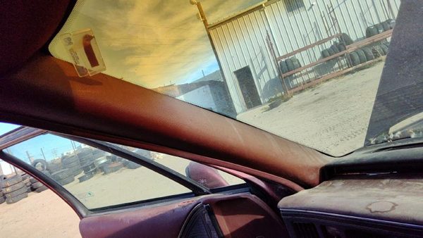 1997-1999 Buick Lesabre Driver Left A Pillar Trim Windshield Post Panel Oem Red — photo 2