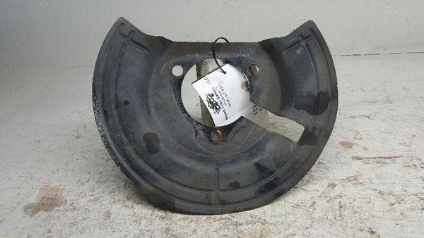 2005 Dodge Ram 1500 Driver Left Front Brake Shield Backing Plate Rock Dust — photo 2
