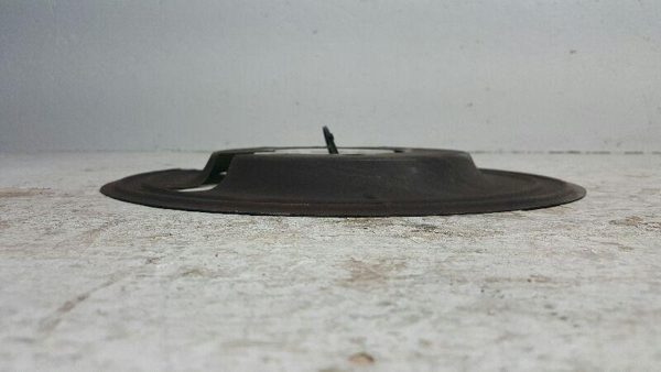 2005 Dodge Ram 1500 Driver Left Front Brake Shield Backing Plate Rock Dust — photo 5