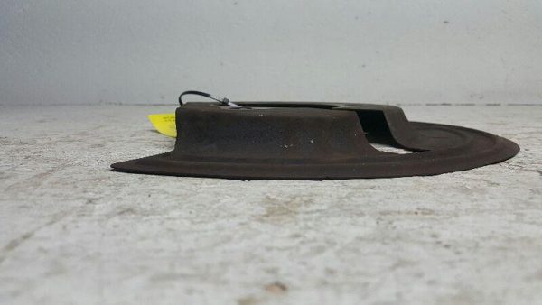 2005 Dodge Ram 1500 Driver Left Front Brake Shield Backing Plate Rock Dust — photo 6