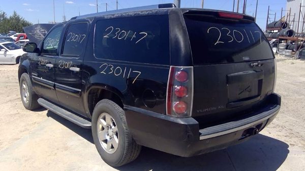 2007 GMC Yukon XL 1500 — vehicle photo 5