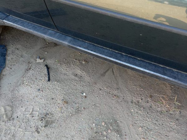 2000-2006 Bmw X5 Passenger Right Lower Rocker Panel Moulding Oem E53 51718408706 — photo 6