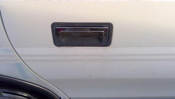 1991-1996 Chevy Caprice Passenger Right Rear Outside Door Handle Oem Back — photo 1