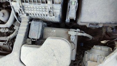 2014-2015 Kia Sorento Complete Battery Box Mount Tray With Hold Down Oem 3.3L