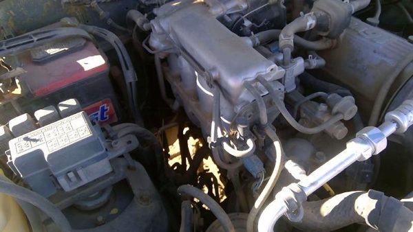 1995 1996 1997 Geo Tracker Intake Manifold Oem 1.6l 91176420 — photo 2