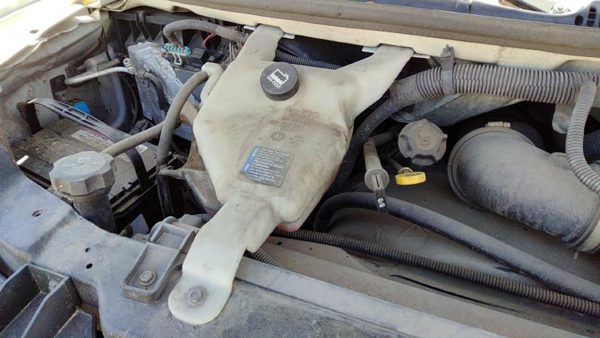 03-14 Chevy Express Van Coolant Reservoir Radiator Overflow Tank Bottle Oem 4.3L — photo 2