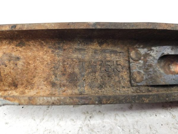 1992 Ford F250 Clutch Release Fork Zf 5 Speed Oem E7Ta-7515 — photo 2