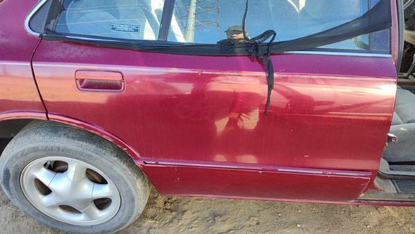1996 Olds Eighty-eight 88 Rear Door RH Red — photo 2