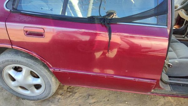 1996 Olds Eighty-eight 88 Rear Door RH Red — photo 3