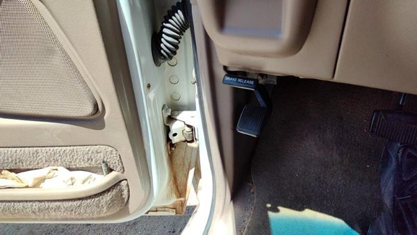 1991-1994 Ford Explorer Driver Left Lower Kick Trim Panel Oem Tan — photo 4