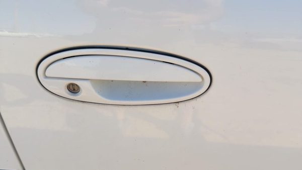 1997-2003 Buick Century Passenger Right Front Outside Door Handle Oem White — photo 3