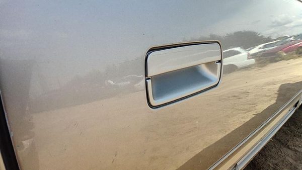 99 Cadillac Deville Passenger Right Rear Outside Door Handle Oem Back 46A Beige — photo 2