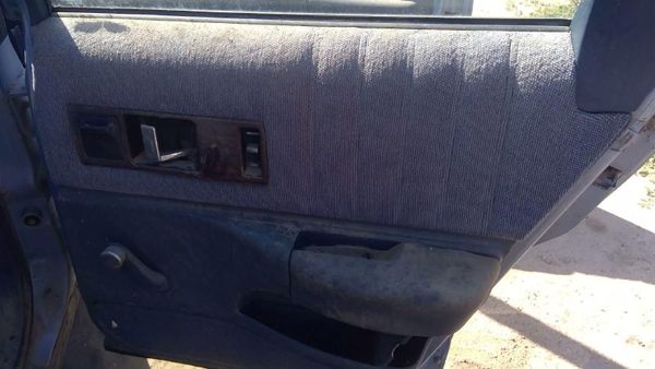 91-96 Chevy Caprice Passenger Right Rear Inside Door Trim Panel Only Back Blue — photo 2