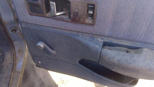 91-96 Chevy Caprice Passenger Right Rear Inside Door Trim Panel Only Back Blue — photo 8