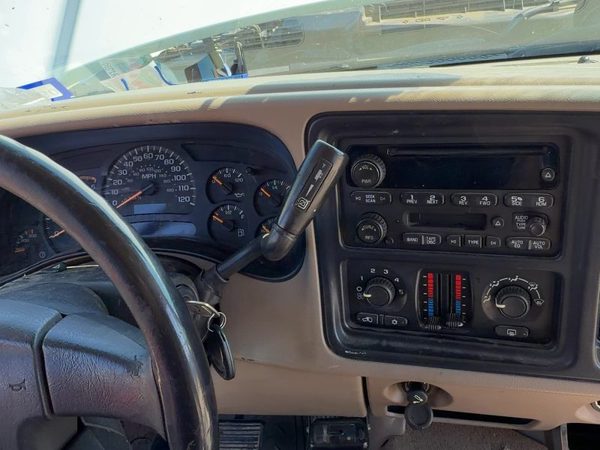 05-07 Silverado 2500 Trim Bezel Around Speedometer Dash Surround Panel Tan 52D — photo 5