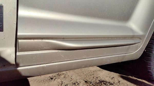 02-05 Pt Cruiser Driver Left Rear Moulding From Door Back Trim Pkj Light Almond — photo 4