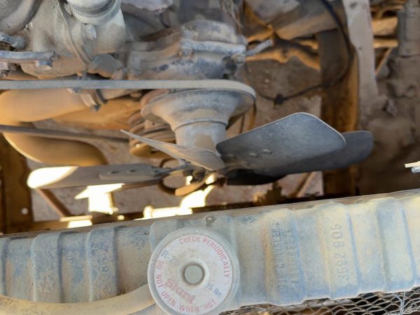 1978-1981 Dodge D150 Complete Cooling Fan Blade Assembly With Clutch Oem — photo 4