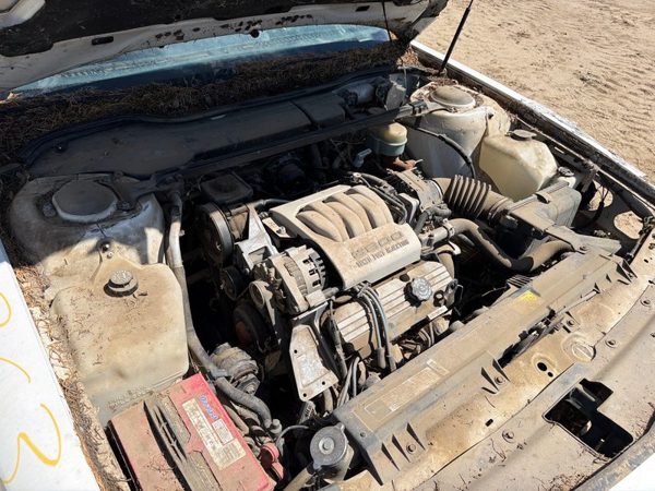 1993 Oldsmobile 88 — vehicle photo 7