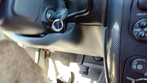 05-07 Caravan Lower Dash Under Column Knee Bolster Trim Panel Oem Slate Gray D5 — photo 4