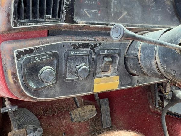 1987-1991 Ford F150 Driver Left Lower Dash Trim Panel Fuel Switch E7TZ1504320B — photo 2