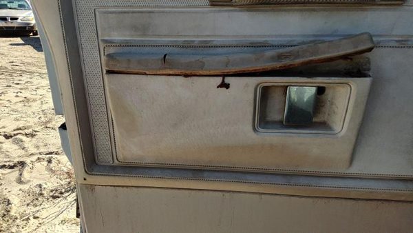 1981-1993 Dodge D350 Driver Left Inside Door Trim Panel Oem — photo 5