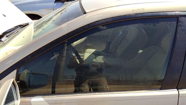2003-2007 Cadillac Cts Driver Left Front Side Window Door Glass Oem 21998130 — photo 1