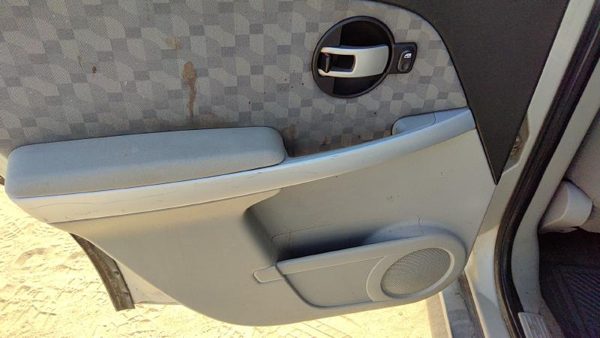 07-08 Chevy Equinox Driver Left Rear Door Trim Panel With Switches Back Gray 14B — photo 6