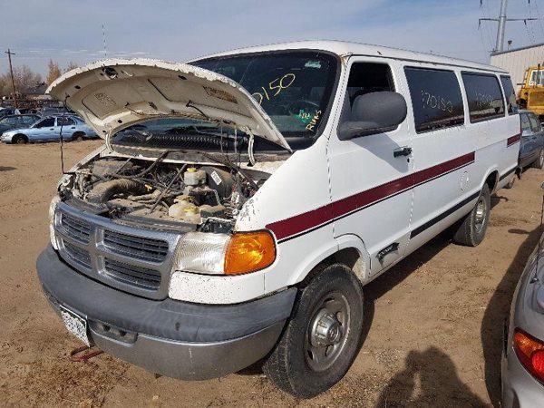 2000 Dodge Van 3500 Serie — vehicle photo 1