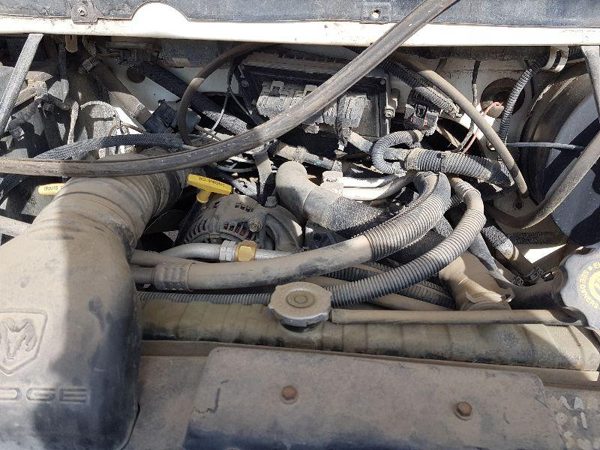 2000 Dodge Van 3500 Serie — vehicle photo 3