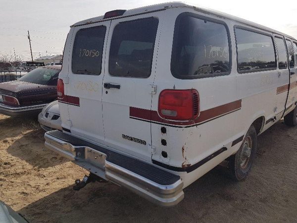 2000 Dodge Van 3500 Serie — vehicle photo 9