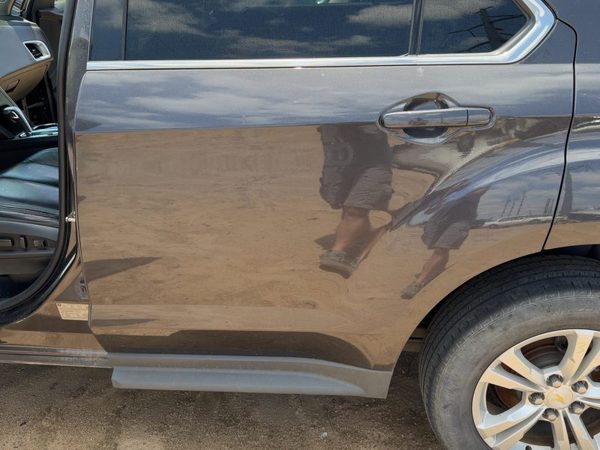 2014 Chevrolet Equinox Rear Door LH Iridium U 121V — photo 3